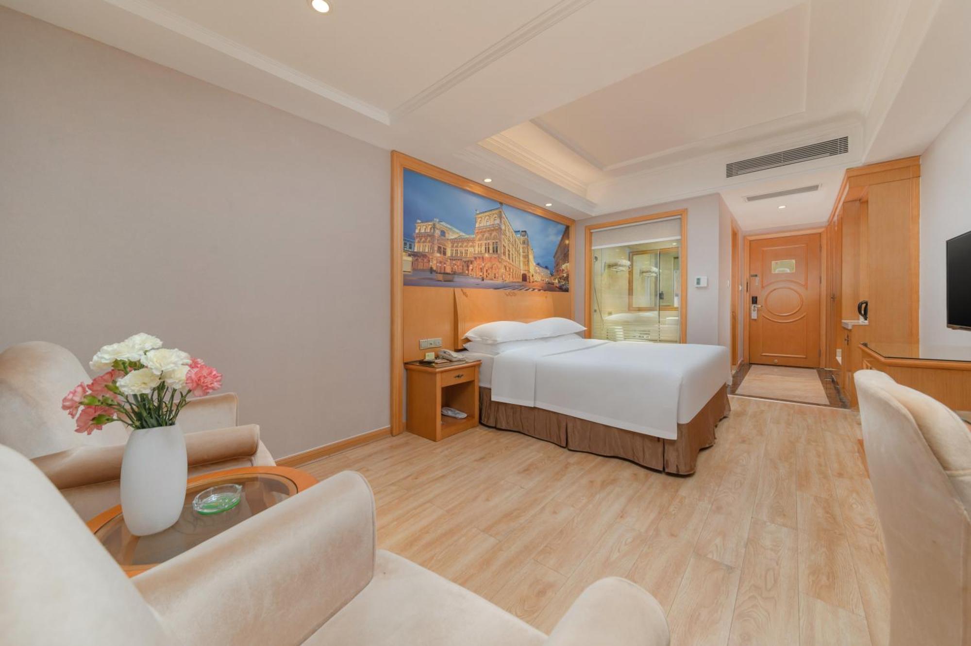 Vienna Hotel Shenzhen Fuyong Subway Station Екстериор снимка